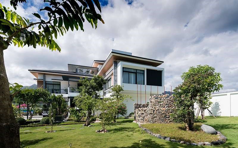 Báo Giá Thiết Kế, Thi Công Cảnh Quan Sân Vườn