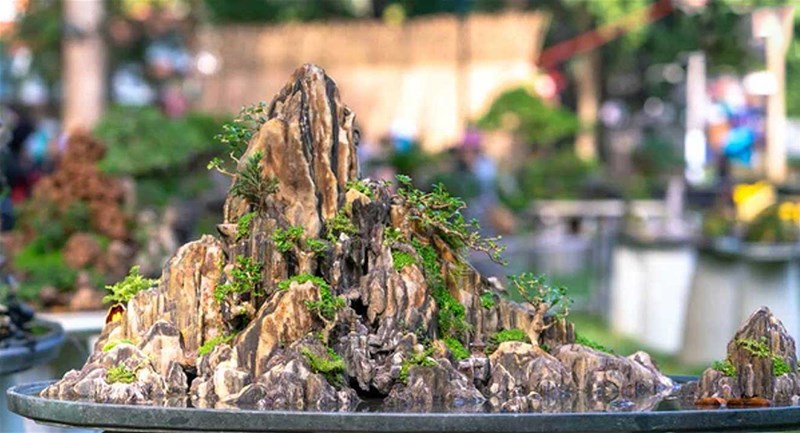 Tìm Hiểu Về Thế Núi Hòn Non Bộ Đẹp Được Ưa Chuộng Nhất Hiện Nay